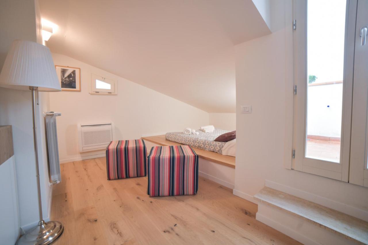 Porta Romana New Apartment Free Parking フィレンツェ エクステリア 写真